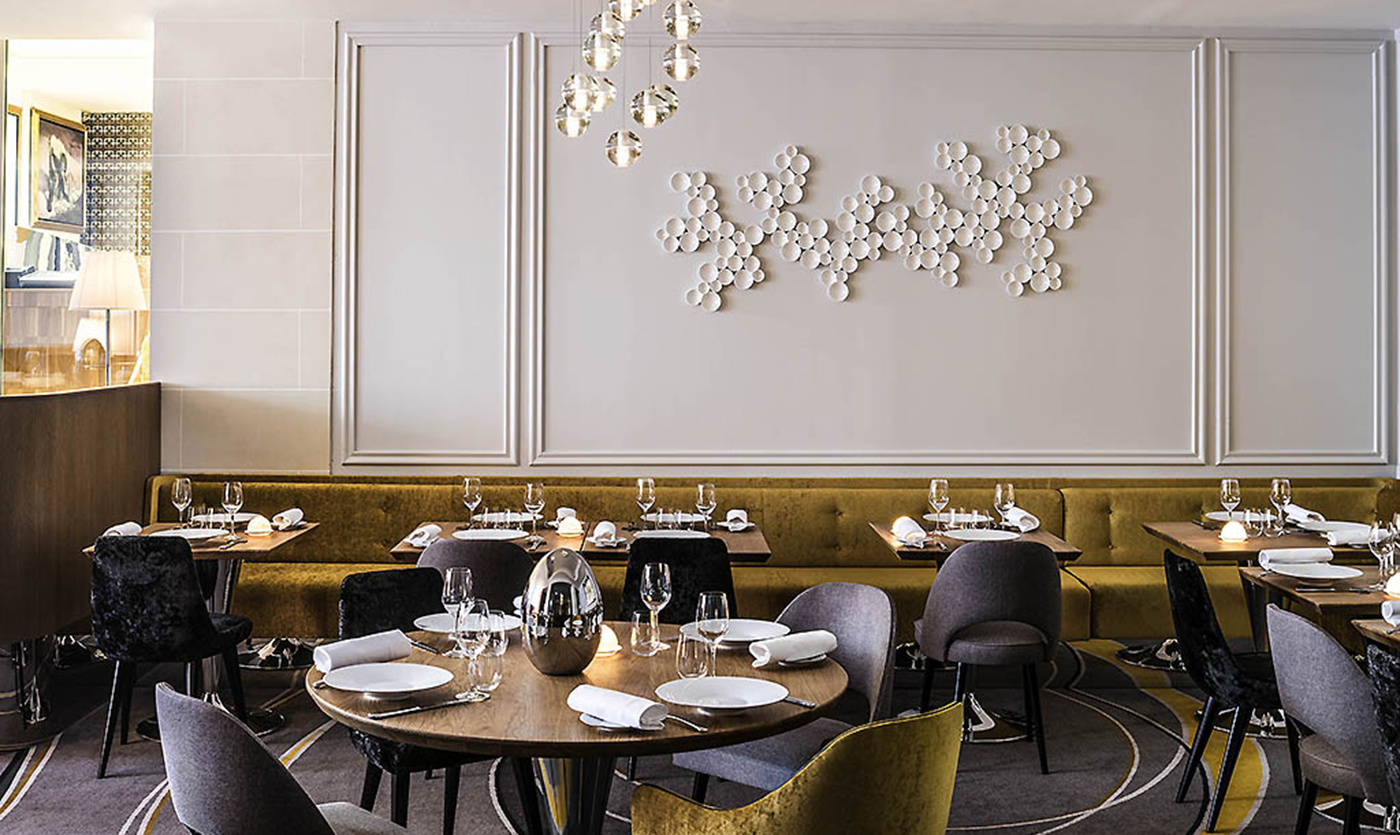 Restaurant furniture for Sofitel Paris Baltimore Tour Eiffel