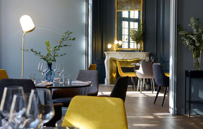Furniture from the Restaurant Maison Bouquet in Roanne 2