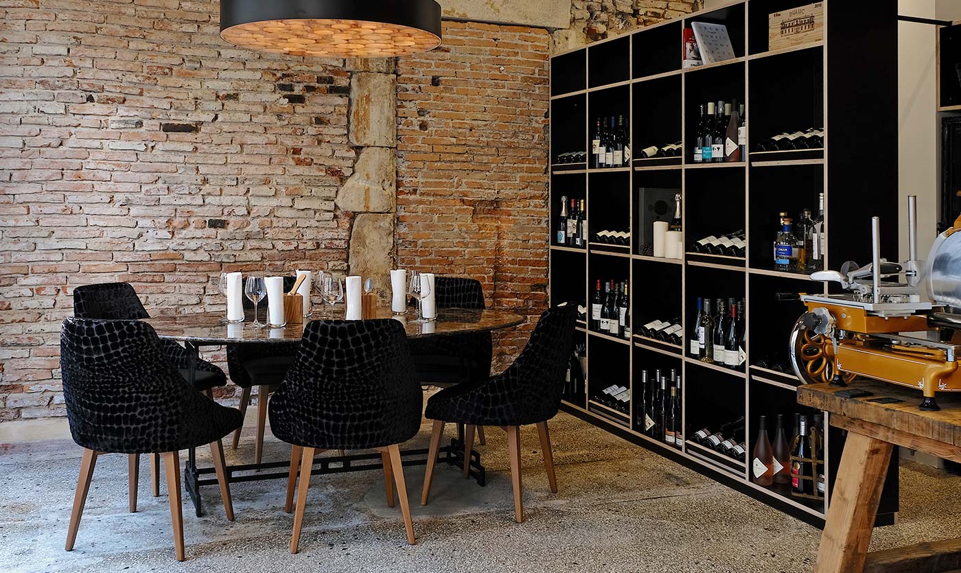 Restaurant Furniture for Le Tém in Nancy