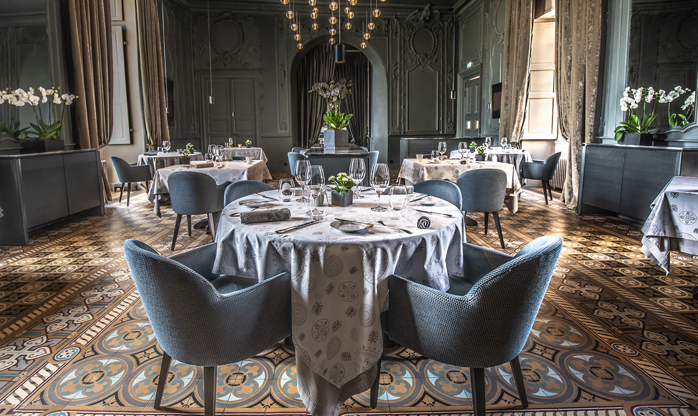 Furniture for the dining room of the Château de Mercuès