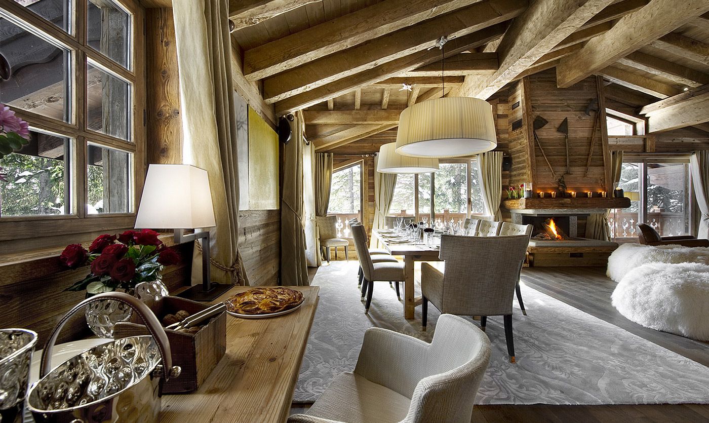 Dreamlike wooden cabin in Courchevel