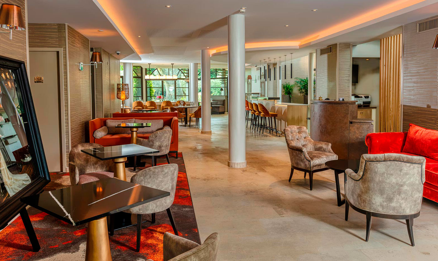 Collinet furniture for Le Lavarin Hotel in Avignon 03