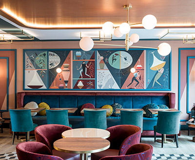 Restaurant furniture of the Burdigala hotel