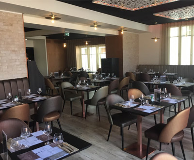 Collinet furniture for the Le Newton restaurant in Châteaubriant