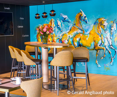 Collinet furniture for the Mercure Bords de Loire Saumur Hotel