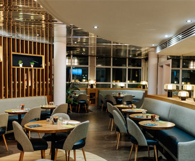 Collinet furniture for the Semgest brasserie - Les Esselières in Villejuif