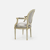 armMedallion Louis XVI chair 3