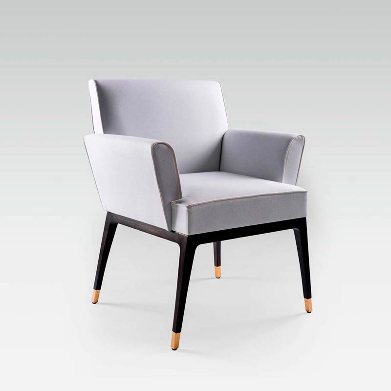 Milano armchair 1