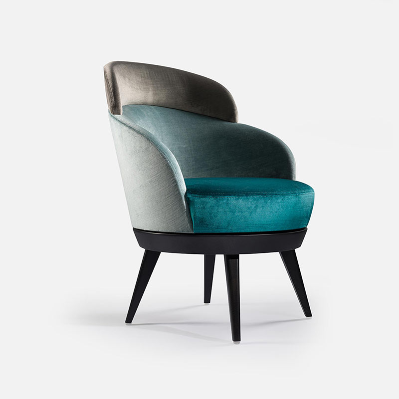 Candide Armchair 1