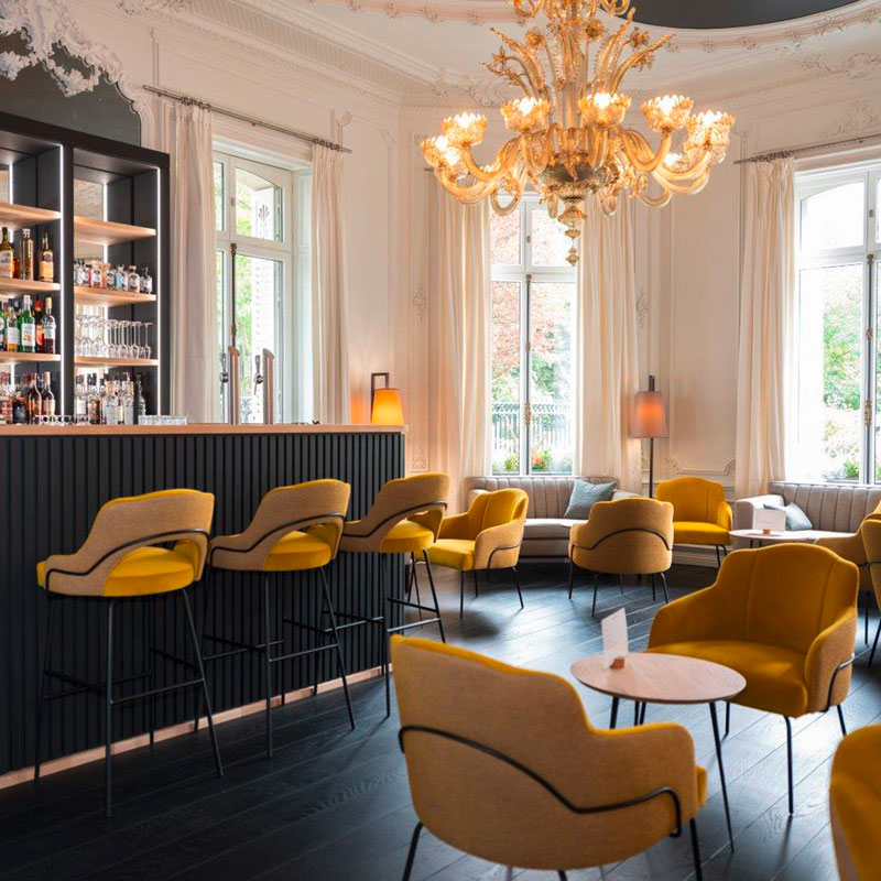 Stool for hotel restaurant Vita Collinet