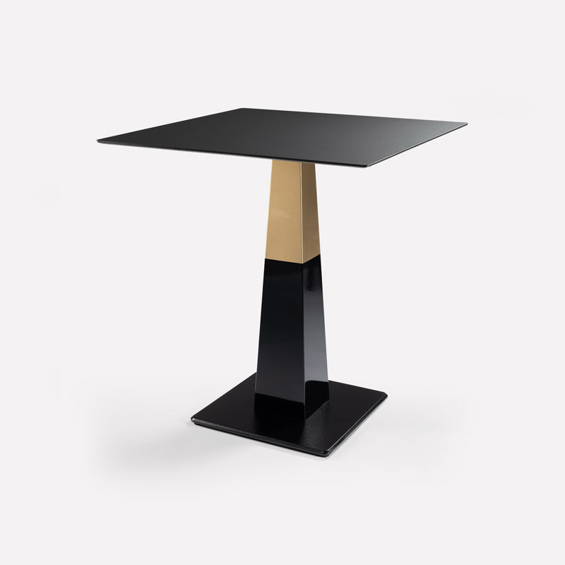 Pyra Table - 1