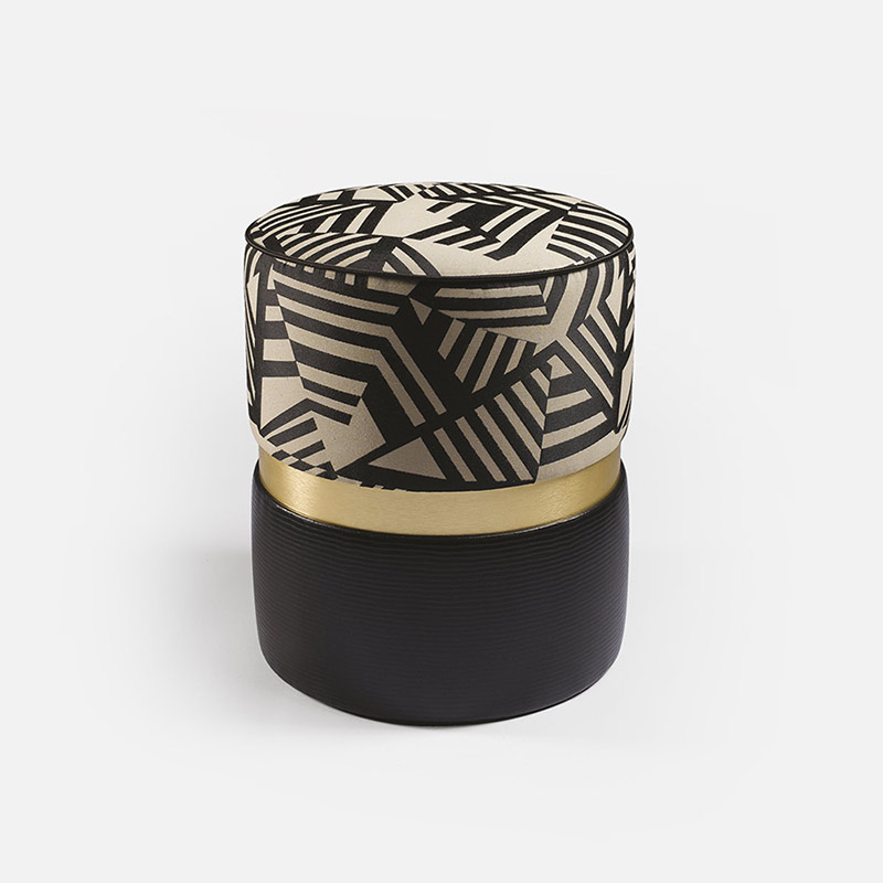 Ring Pouffe 1