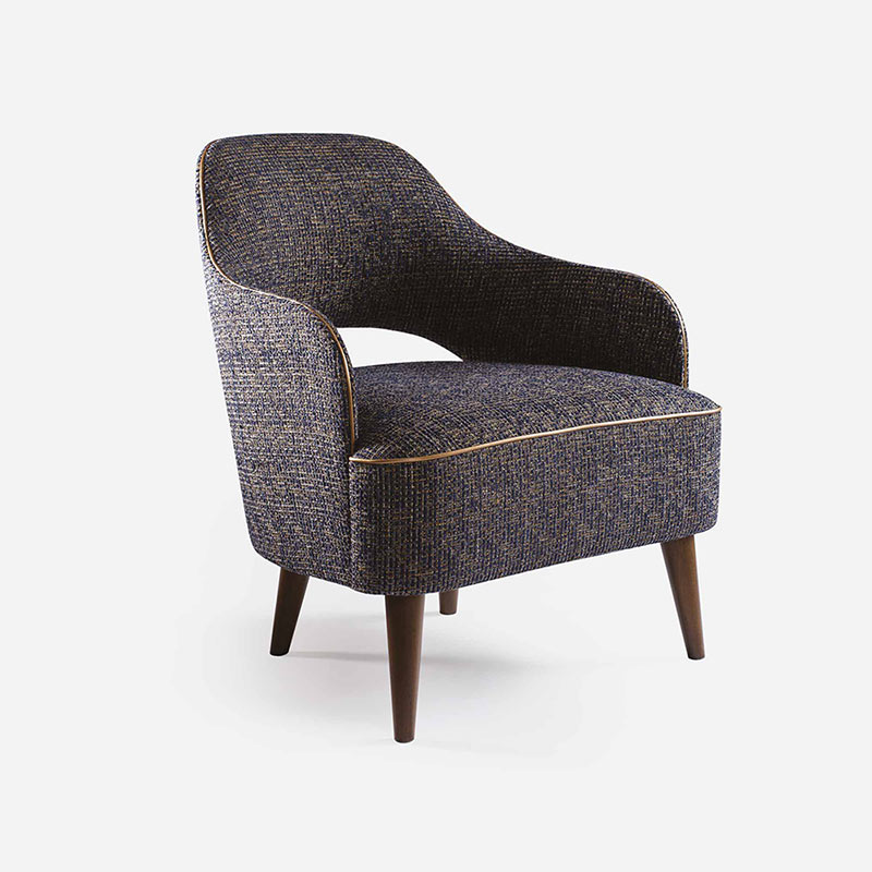 Scala Armchair 1