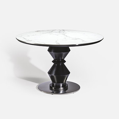 Pion table