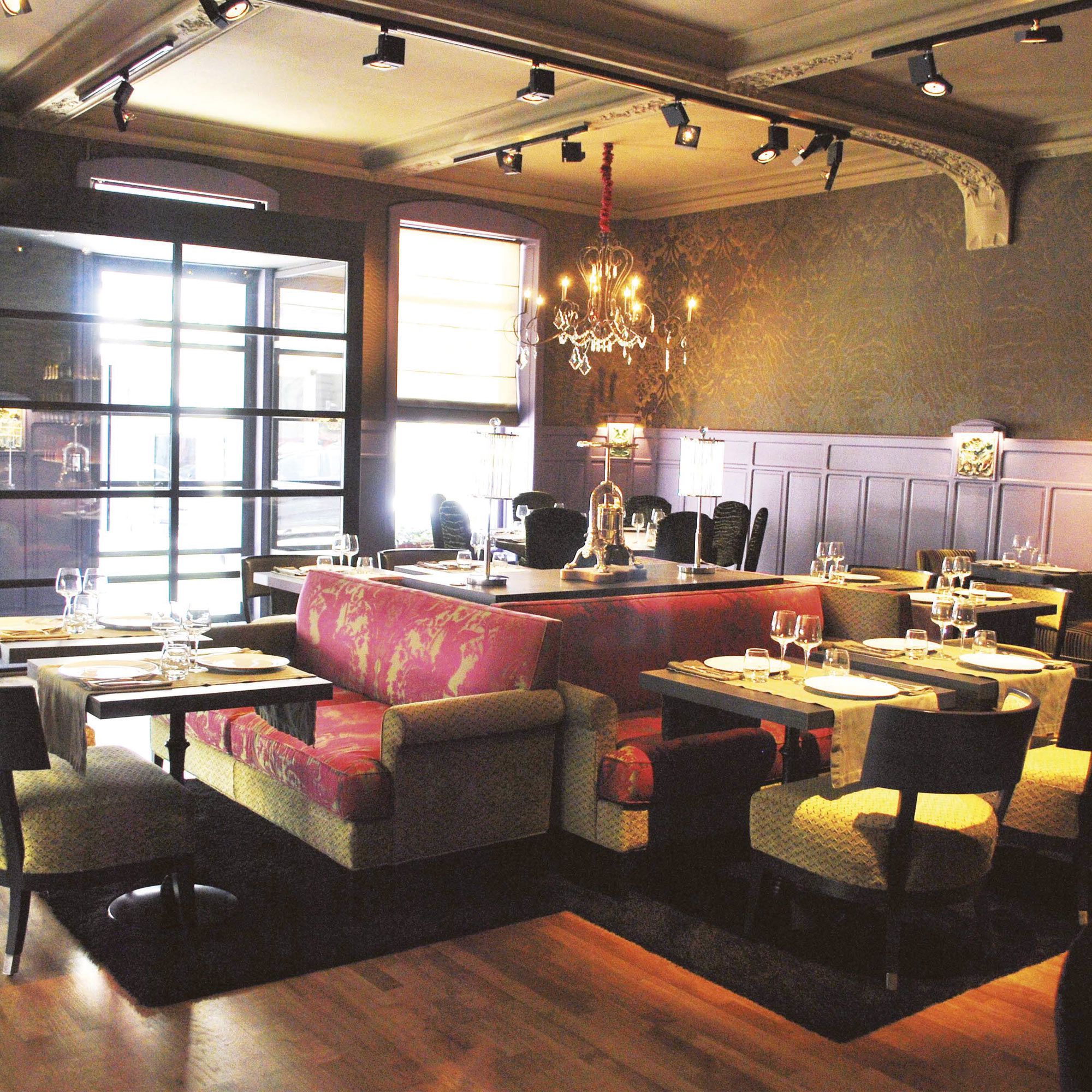 Bench For Hotel Restaurant Bar Capu Collinet