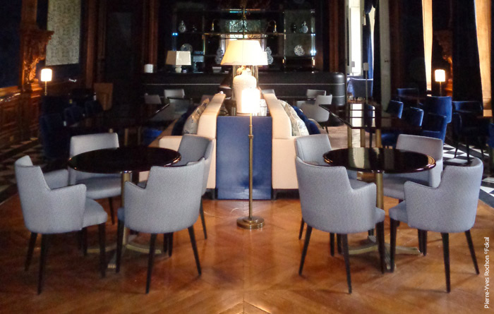 Restaurant furniture for le Château de Ferrières