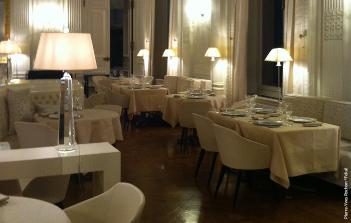 Restaurant furniture for le Château de Ferrières