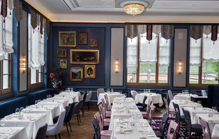 Collinet's chairs in the Grand Restaurant of Hotel Walther in Switzerland 2