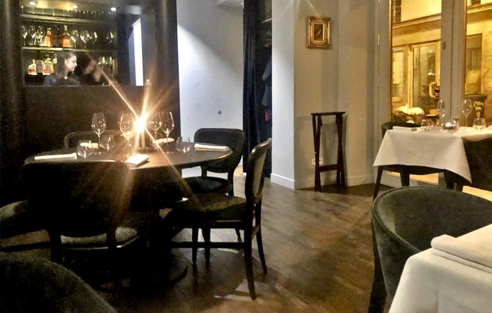 Collinet furniture of Pantagruel restaurant in Paris 03
