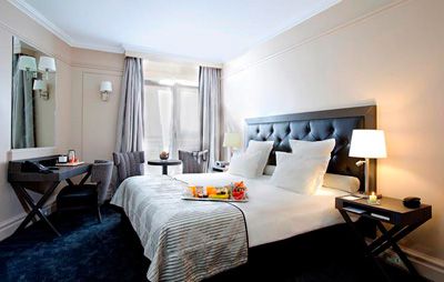 Hotel California in Paris