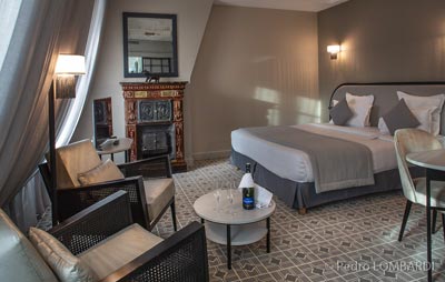 Furniture of the Lenox Montparnasse Hotel in Paris