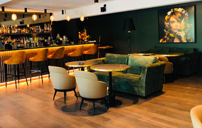 Collinet furniture for Le Vallon de Valrugues