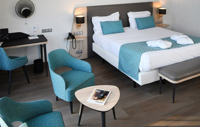 Furniture of the Relais Saint-Jacques Hotel in Coings